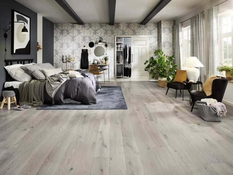 JOKA Classic Parkett 435 LD Calgary Eiche Urban gebürstet Villa VelvetPro E6256 - lackiert Parkett JOKA