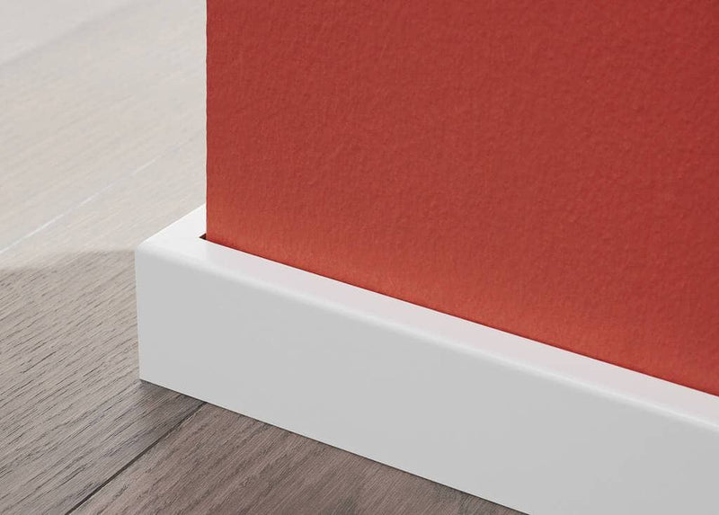 Fußleiste JOKA - Massivholz - weiß Fußleiste JOKA 